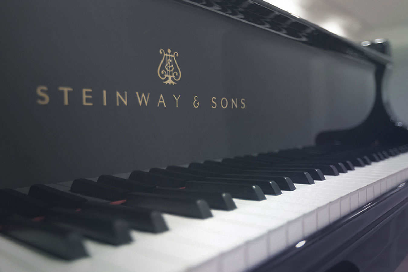 STEINWAY SONS スタイン ウェイサンズ